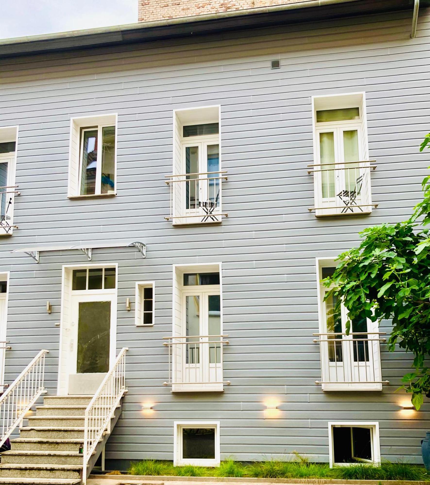Living At Saarpartments - Adultsonly - Business & Holiday Homes With Kitchen For Long- And Short Term Stay, 3 Min To St Johanner Markt And Points Of Interest Saarbrücken Dış mekan fotoğraf
